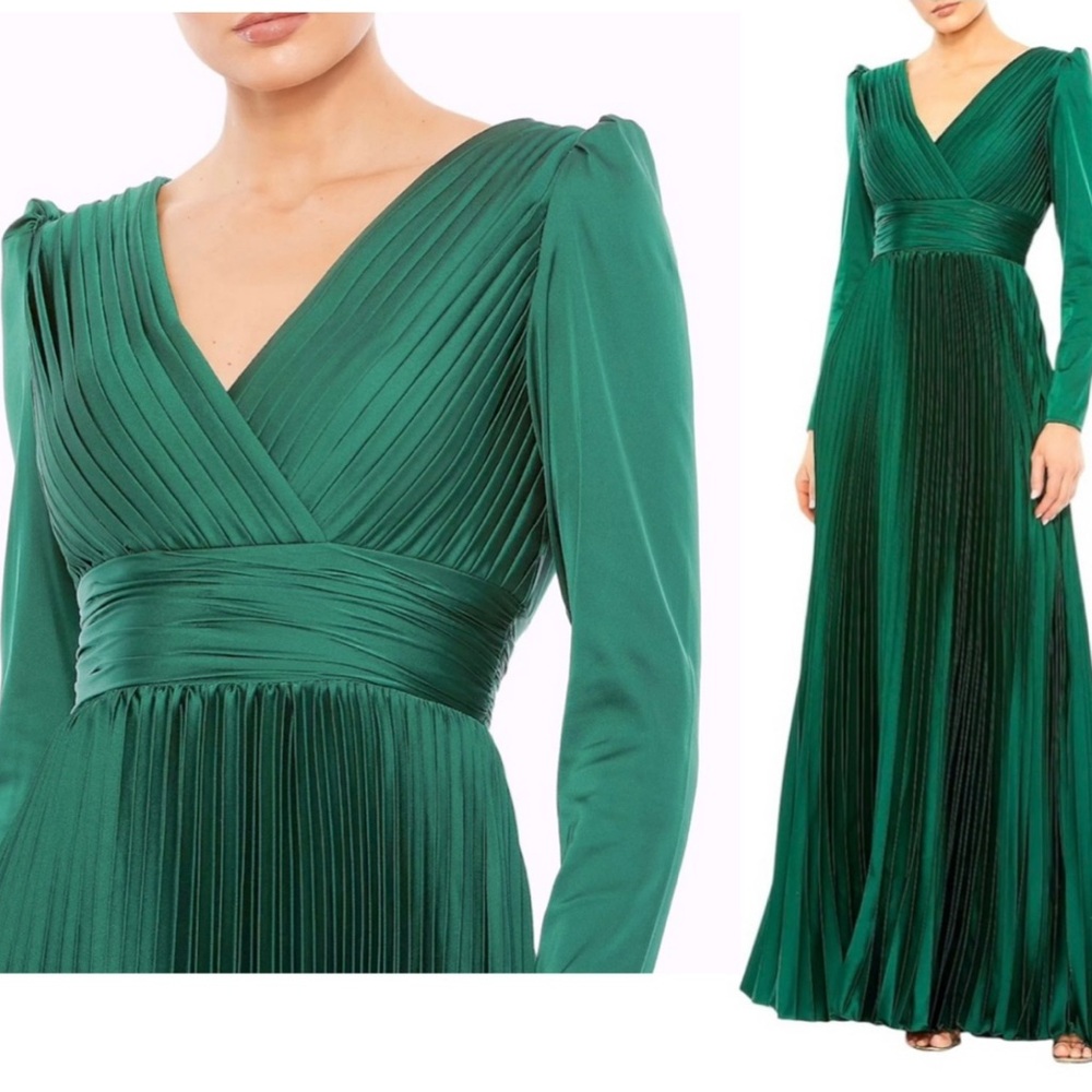 Ieena for Mac Duggall Ieena Pleated V-Neck Gown Size 8